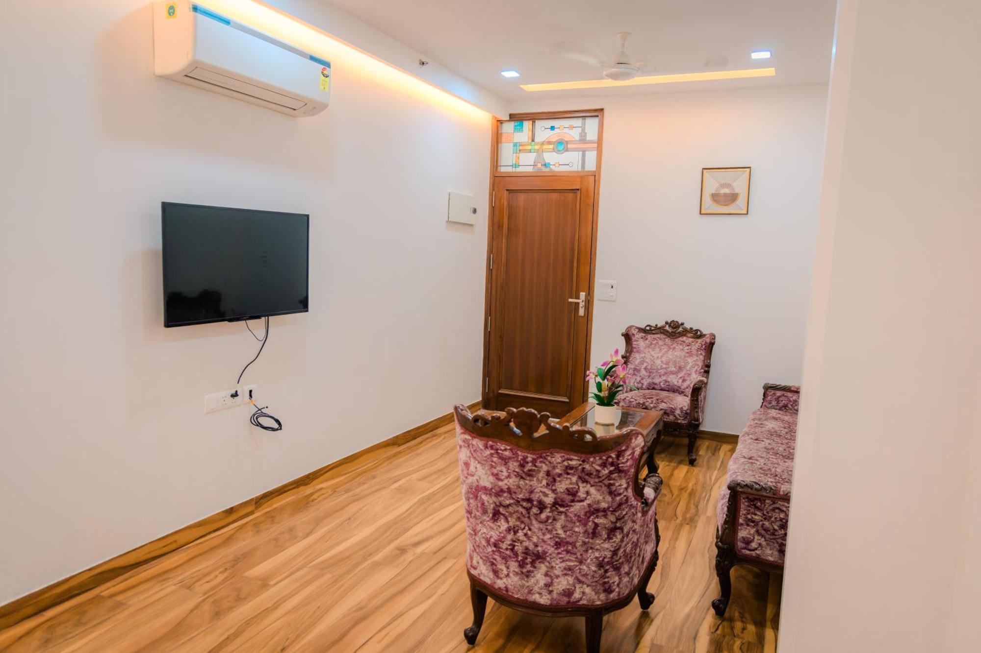 Bed and Breakfast Peepal Tree Residency à New Delhi Extérieur photo